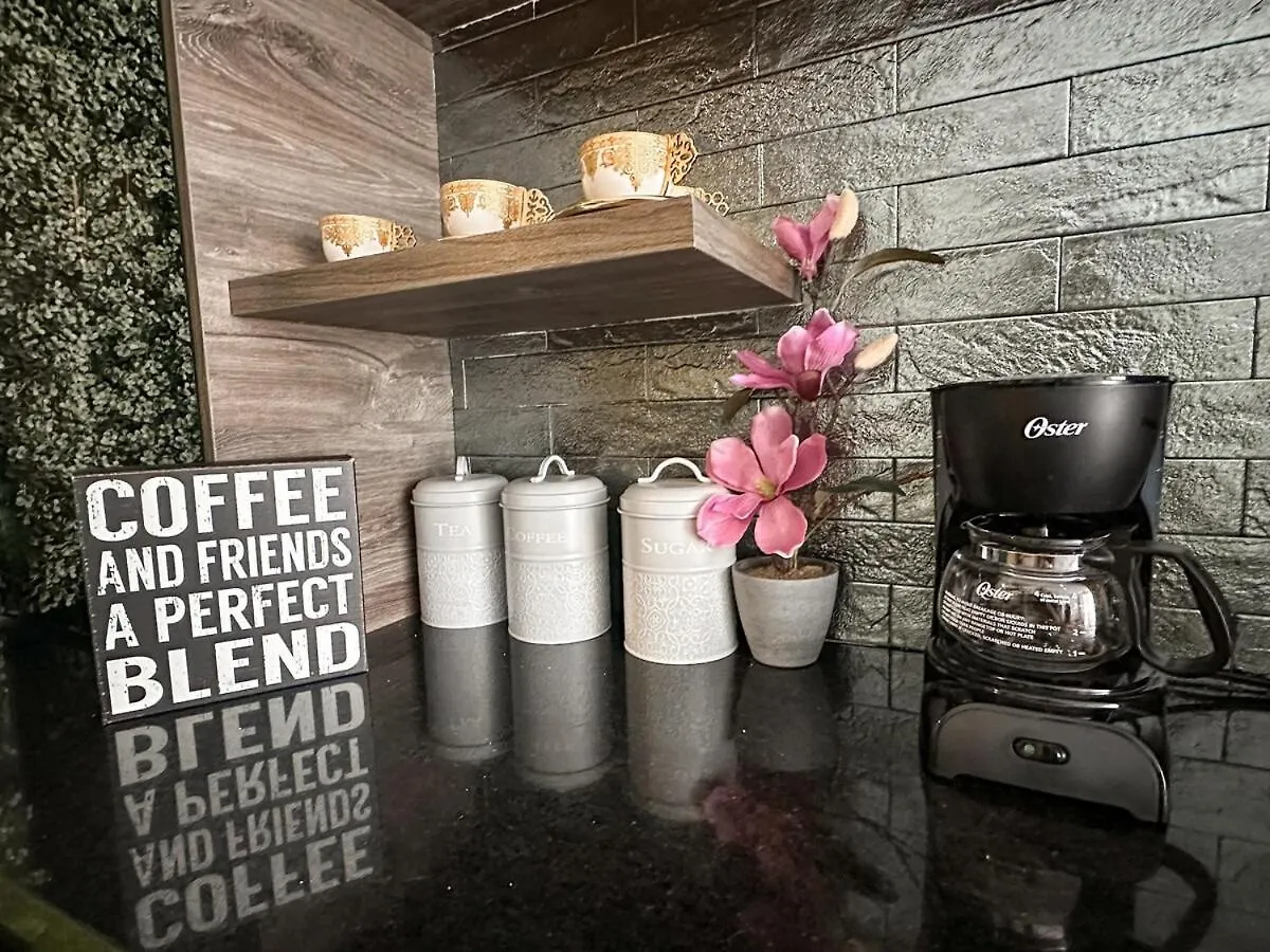 Departamento Moderno Ceibos Guayaquilアパートメント エクアドル